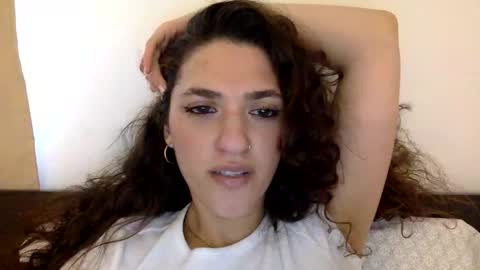 Snapshot of emmababy2322 chatting on 17, 1, 2025 Emma online show from 17, 1, 2025