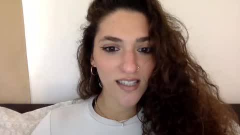 Snapshot of emmababy2322 chatting on 21, 1, 2025 Emma online show from 21, 1, 2025