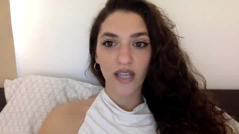 Snapshot of emmababy2322 chatting on 30, 1, 2025 Emma online show from 30, 1, 2025