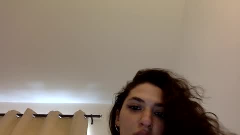 Snapshot of emmababy2322 chatting on 30, 1, 2025 Emma online show from 30, 1, 2025