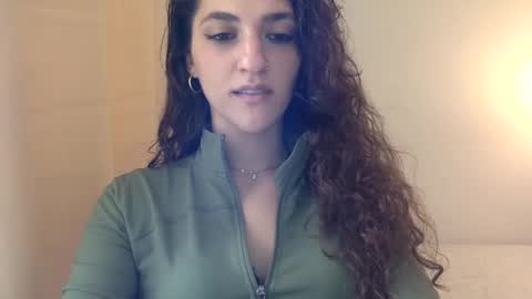 Snapshot of emmababy2322 chatting on 31, 1, 2025 Emma online show from 31, 1, 2025