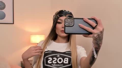 Snapshot of emmabridgerton chatting on 11, 2, 2026 Emma online show from 11, 2, 2026