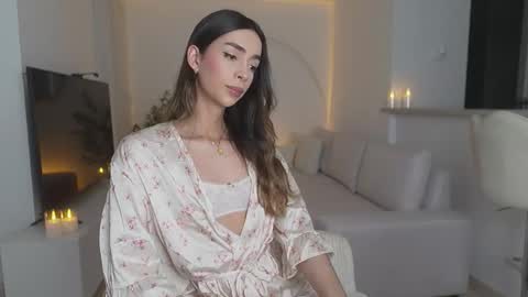 Snapshot of emmacorrea chatting on 2, 3, 2026 Emma voger online show from 2, 3, 2026