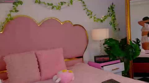 Welcome Im yosein  Your love is my passion activate it with your tips and enjoy with me online show from 27, 11, 2025