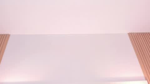 emmaespencer  online show from 24, 4, 2026