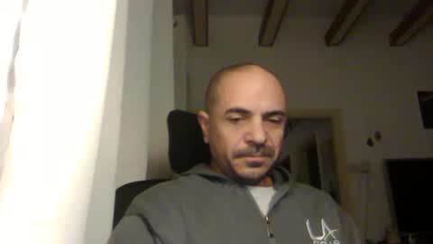 Snapshot of emmagold123 chatting on 30, 12, 2024 Ariel online show from 30, 12, 2024