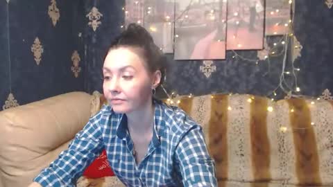 EmmaGoldX online show from 15, 12, 2024