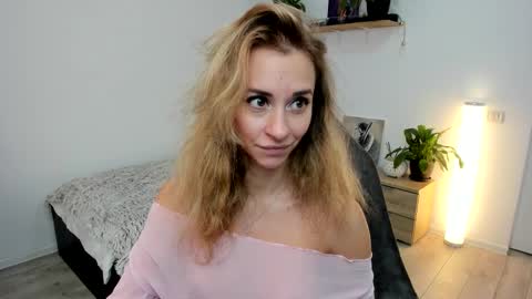 Emma online show from 17, 11, 2025