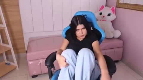 Emma online show from 23, 1, 2025