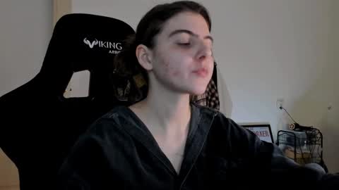 Emma online show from 22, 12, 2024