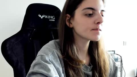 Snapshot of emmamon chatting on 26, 3, 2026 Emma online show from 26, 3, 2026