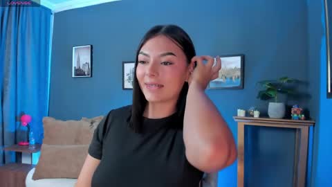 EMMA  online show from 8, 5, 2026