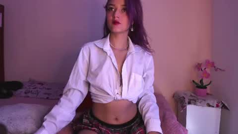 Snapshot of emmantho chatting on 9, 7, 2026 Emmantho online show from 9, 7, 2026