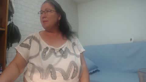 emmasquirt69 online show from 14, 12, 2025