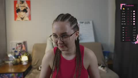 Snapshot of emmatiny chatting on 4, 5, 2026 Mia online show from 4, 5, 2026