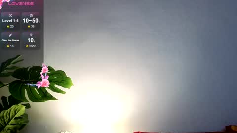 Snapshot of emmavayne chatting on 10, 5, 2026 Emma online show from 10, 5, 2026