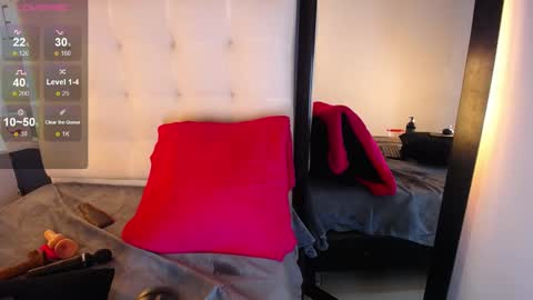 Snapshot of emmawatsom_ chatting on 4, 3, 2025 Emma watsom online show from 4, 3, 2025