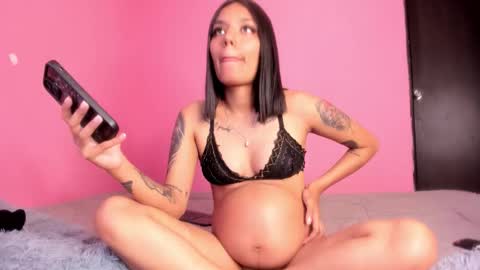 Emmi online show from 18, 12, 2025