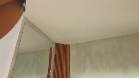 emmi_collins online show from 24, 6, 2026