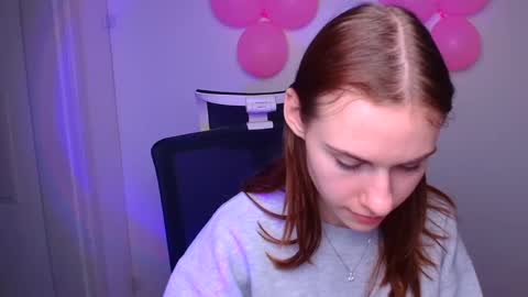 Emmi online show from 17, 2, 2025