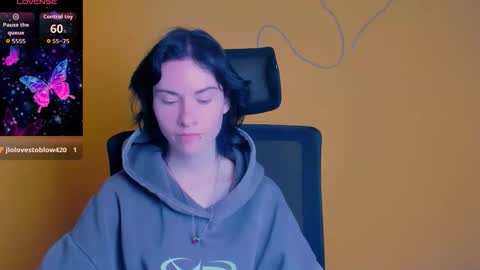 Emmi online show from 25, 4, 2026