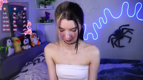 emmie_everly online show from 8, 5, 2026