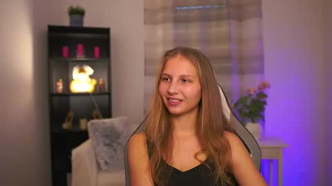 Emmie online show from 4, 2, 2026