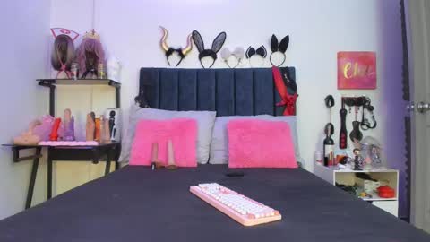          online show from 11, 9, 2025