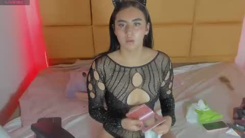 emmily_jade_ online show from 16, 6, 2026