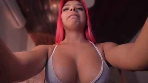    online show from 27, 4, 2026