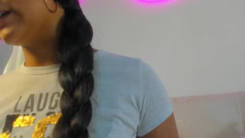 Snapshot of emmilybratz chatting on 16, 5, 2026 EMMILY online show from 16, 5, 2026