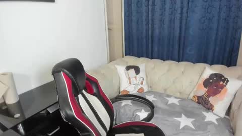 Emmily online show from 12, 10, 2025