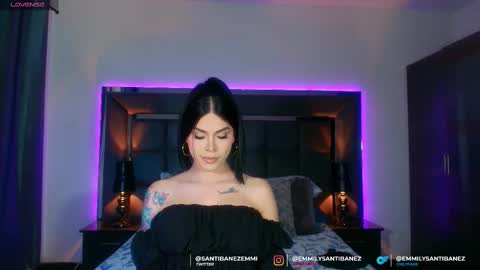 Emmily Santibaez online show from 16, 2, 2025