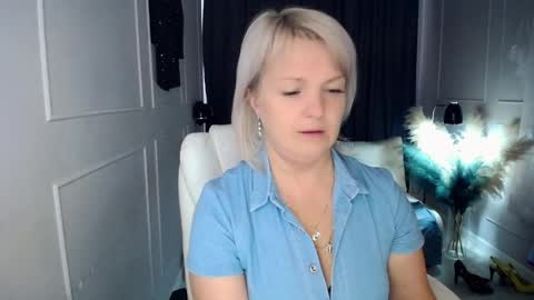 Snapshot of emmmam chatting on 16, 5, 2026 emmmam online show from 16, 5, 2026