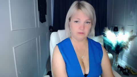Snapshot of emmmam chatting on 28, 5, 2026 emmmam online show from 28, 5, 2026