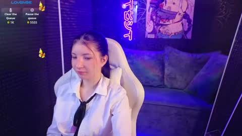 emmy_dreamy_ online show from 25, 7, 2026