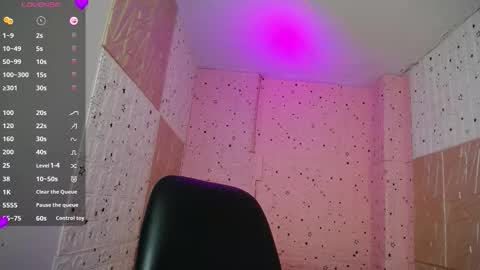 emmy_durant online show from 18, 11, 2025