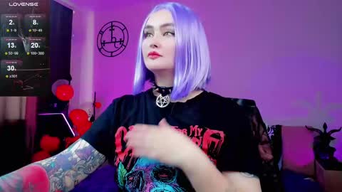 Emmy Bright     50  online show from 21, 2, 2025