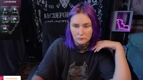 Emmy Bright     50  online show from 15, 9, 2025