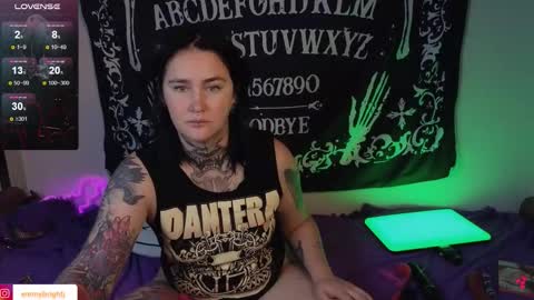 Emmy Bright     50  online show from 6, 10, 2025