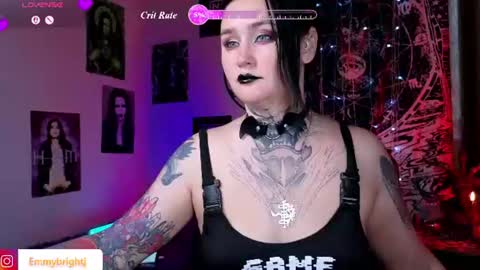 Emmy Bright     50  online show from 28, 6, 2026