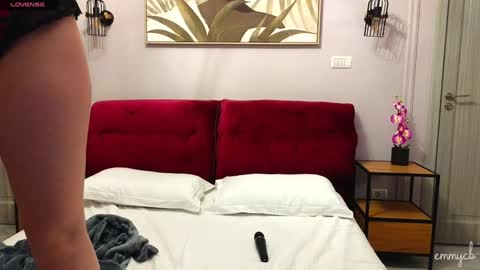 Snapshot of emmycb chatting on 12, 12, 2024 Em online show from 12, 12, 2024