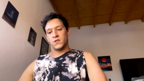 EMO online show from 15, 12, 2025