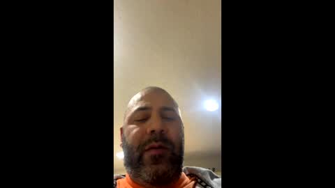 Snapshot of emoney04 chatting on 6, 1, 2025 emoney04 online show from 6, 1, 2025