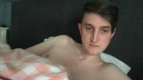 Snapshot of emotionalmotionsickness chatting on 8, 1, 2025 emotionalmotionsickness online show from 8, 1, 2025