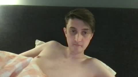 Snapshot of emotionalmotionsickness chatting on 8, 1, 2025 emotionalmotionsickness online show from 8, 1, 2025