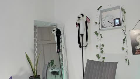 Emperatriz online show from 11, 1, 2025