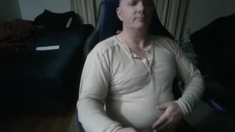 Snapshot of emsguy1 chatting on 8, 2, 2026 Matt online show from 8, 2, 2026