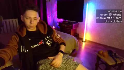 emveeboy96 online show from 2, 12, 2025