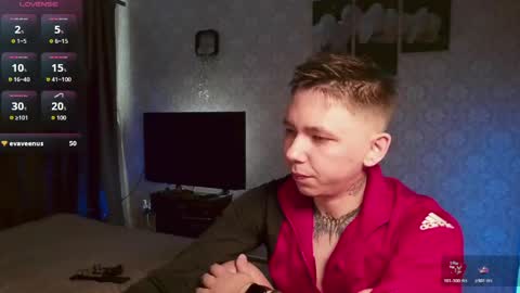 Snapshot of emveeboy96 chatting on 19, 5, 2026 emveeboy96 online show from 19, 5, 2026